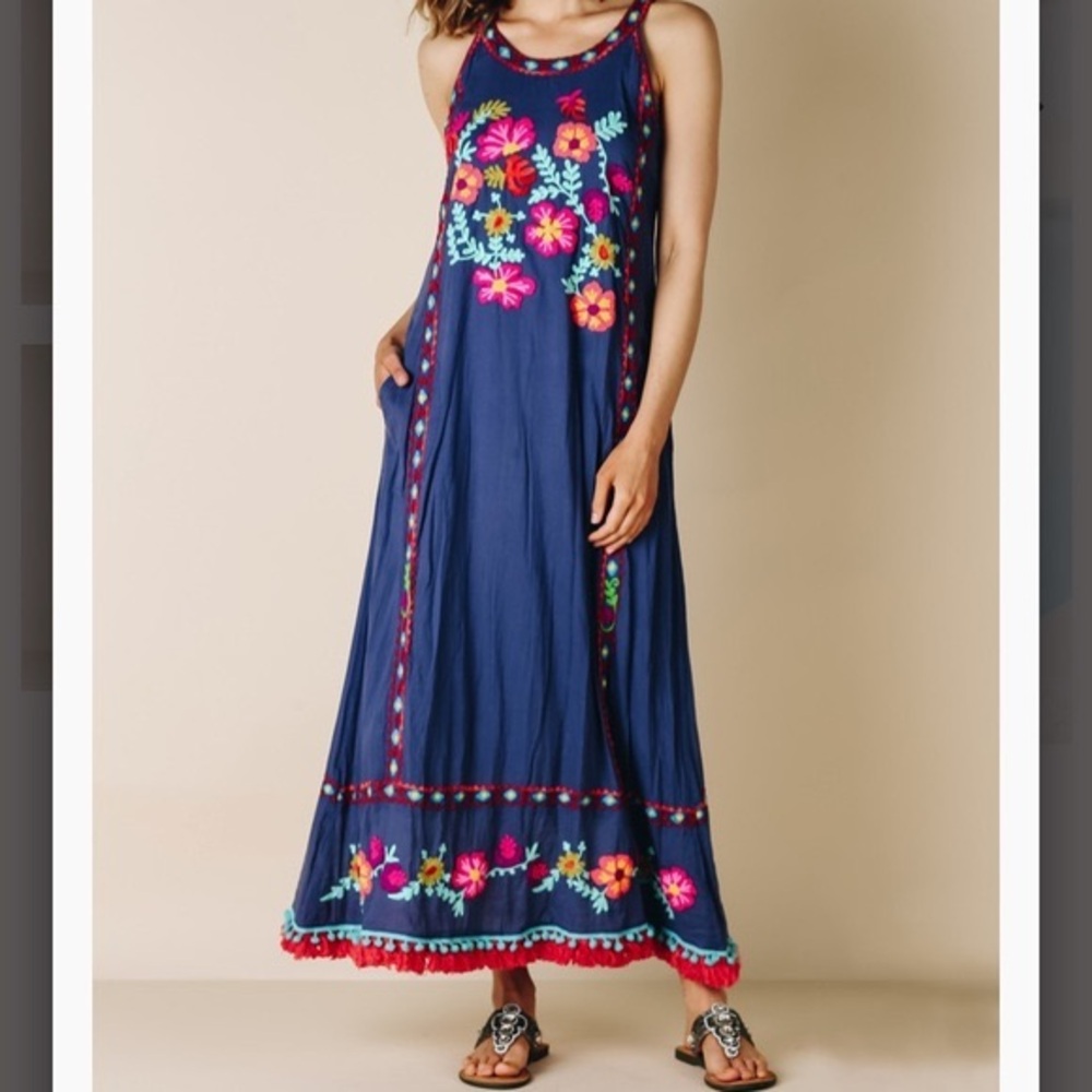 NEW Mexican Gypsy Handmade Embroidered Kaftan Maxi Dress Retail $208 S/M